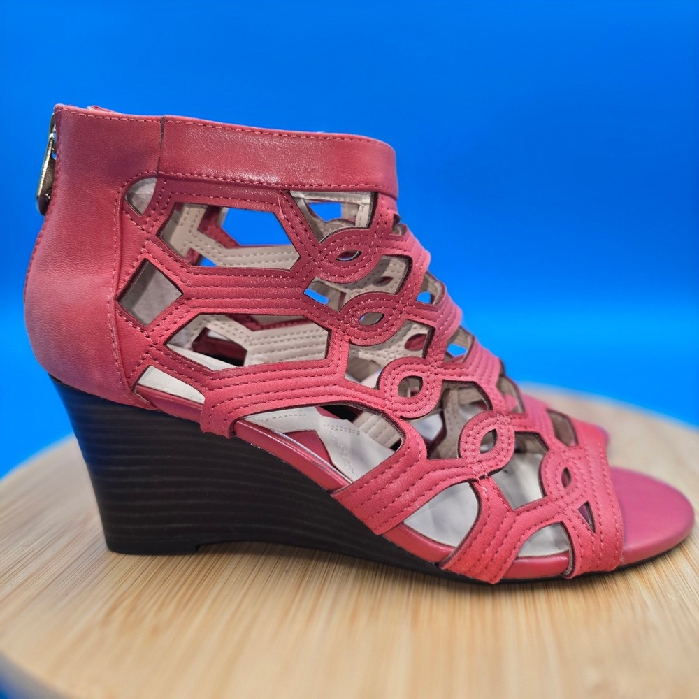 Adrienne Vittadini Raines Sandals 6.5 M Coral Red Leather Cutout‎ Wedge Shoes